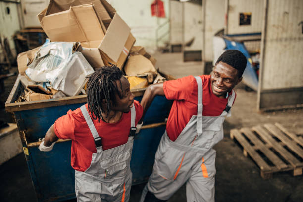 Best Garage Cleanout Services  in Dellwood, MO